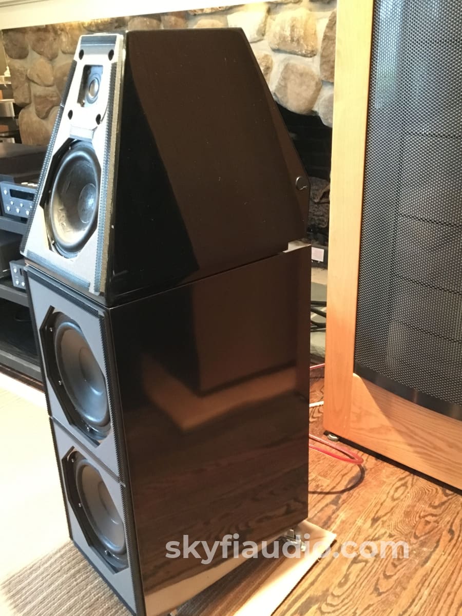 Wilson Audio Watt / Puppy System V (5) Speakers