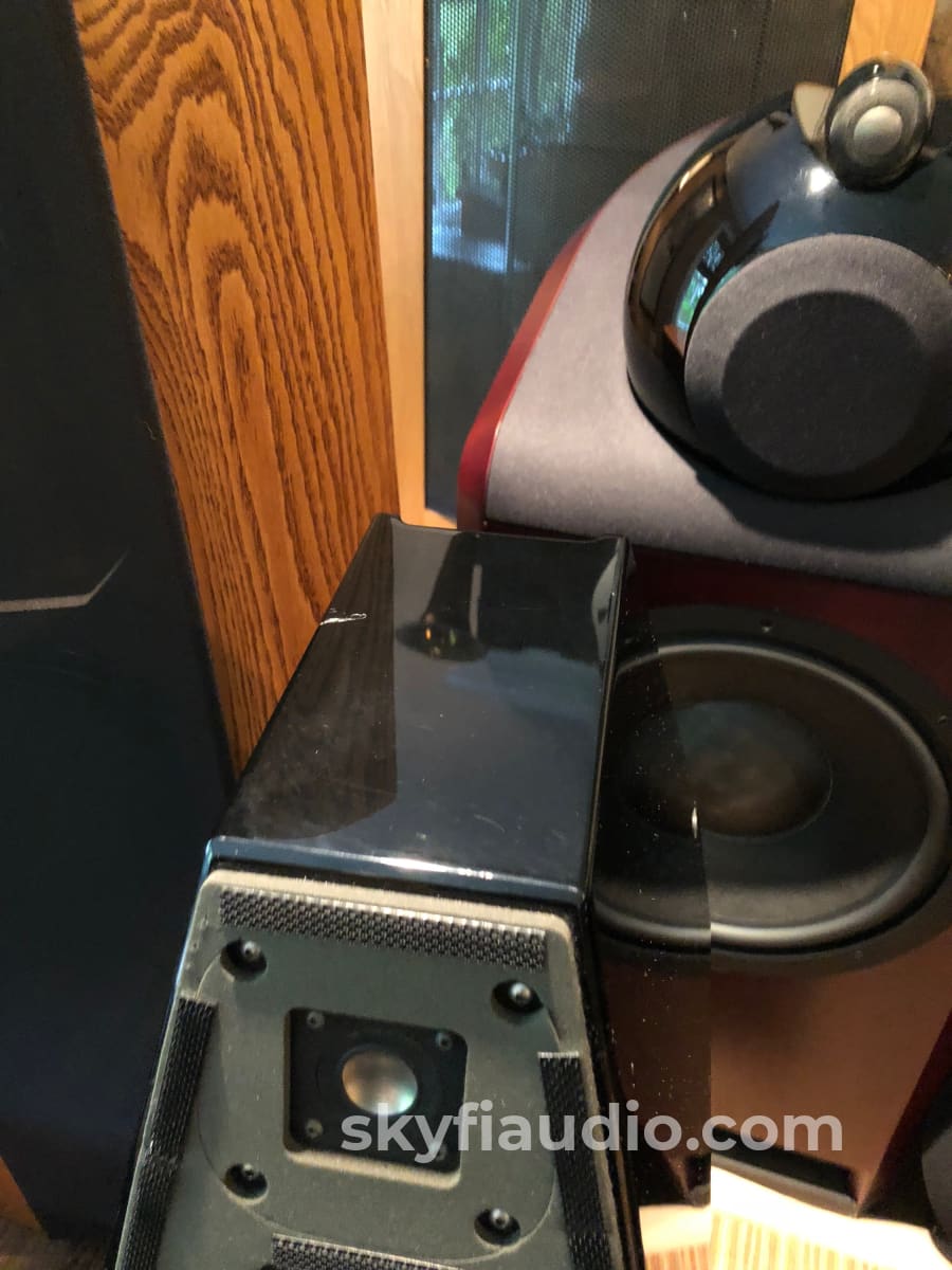 Wilson Audio Watt / Puppy System V (5) Speakers - With Grills And Spikes