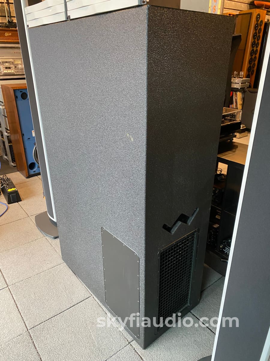 Wisdom Audio 2.1 Line Array Active Speaker System - Killer For Large Rooms Speakers