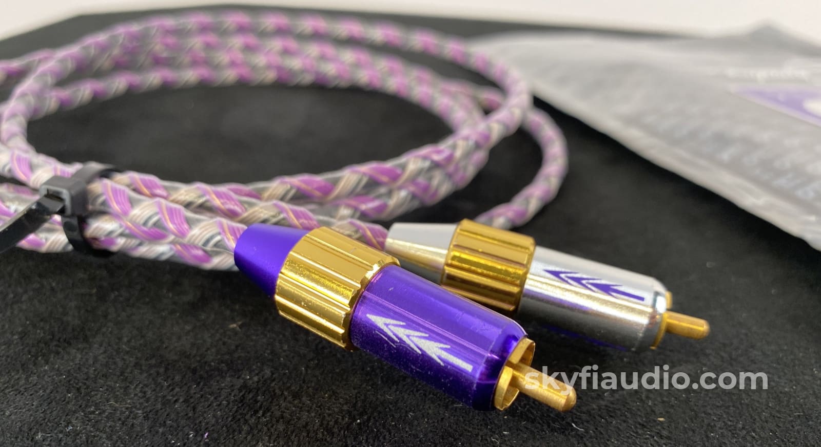 Xlo Signature Series Type 1.1 Rca Interconnect - Like New In Original Packaging 1M Cables