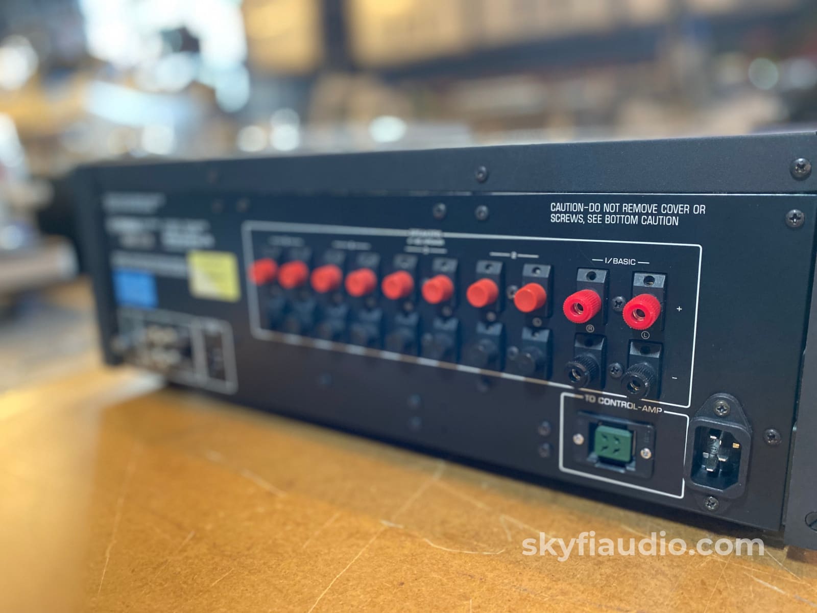 Yamaha B-1 - Rare Vfet Monster Amplifier With Vu Meter Module