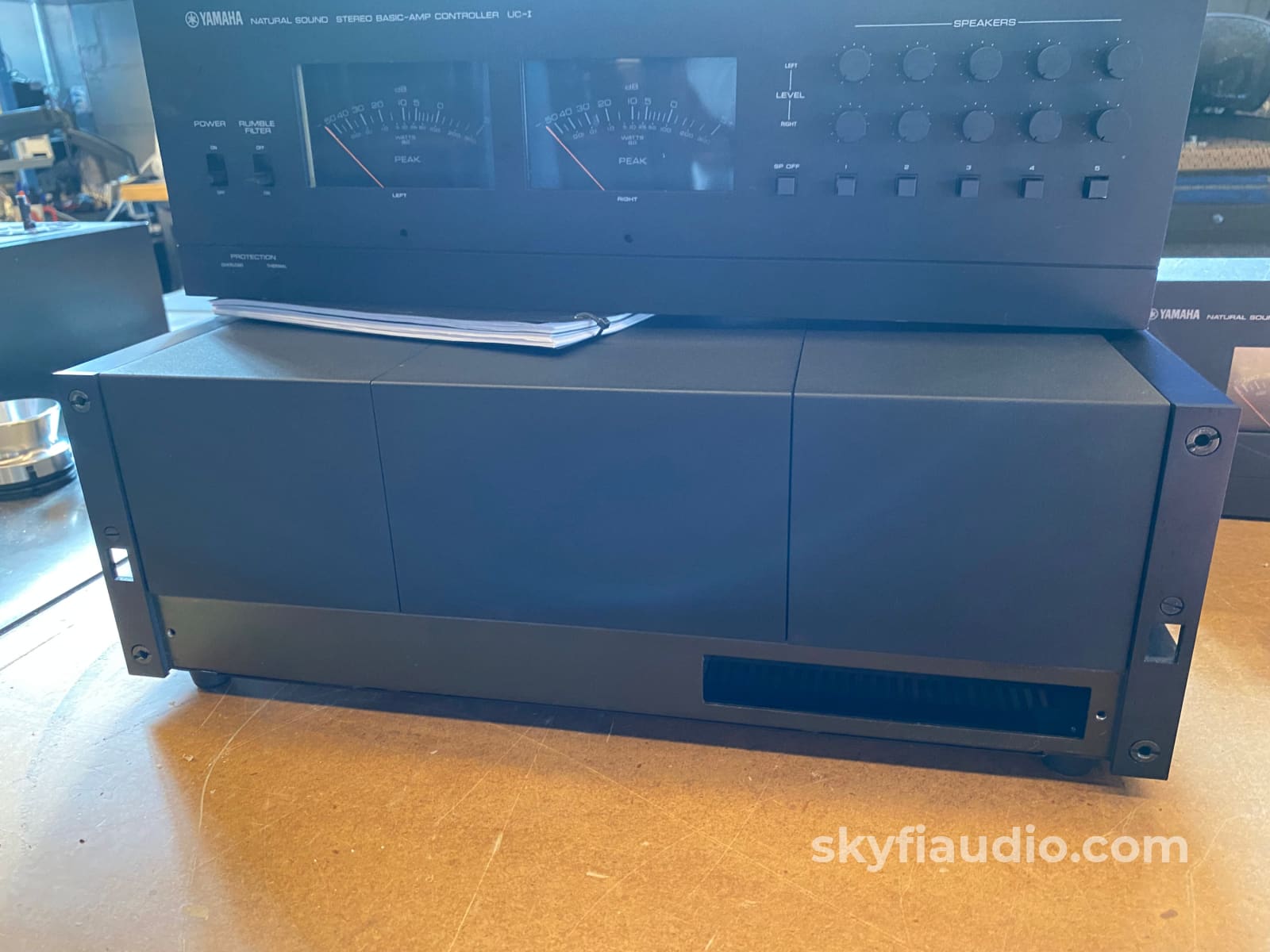 Yamaha B-1 - Rare Vfet Monster Amplifier With Vu Meter Module