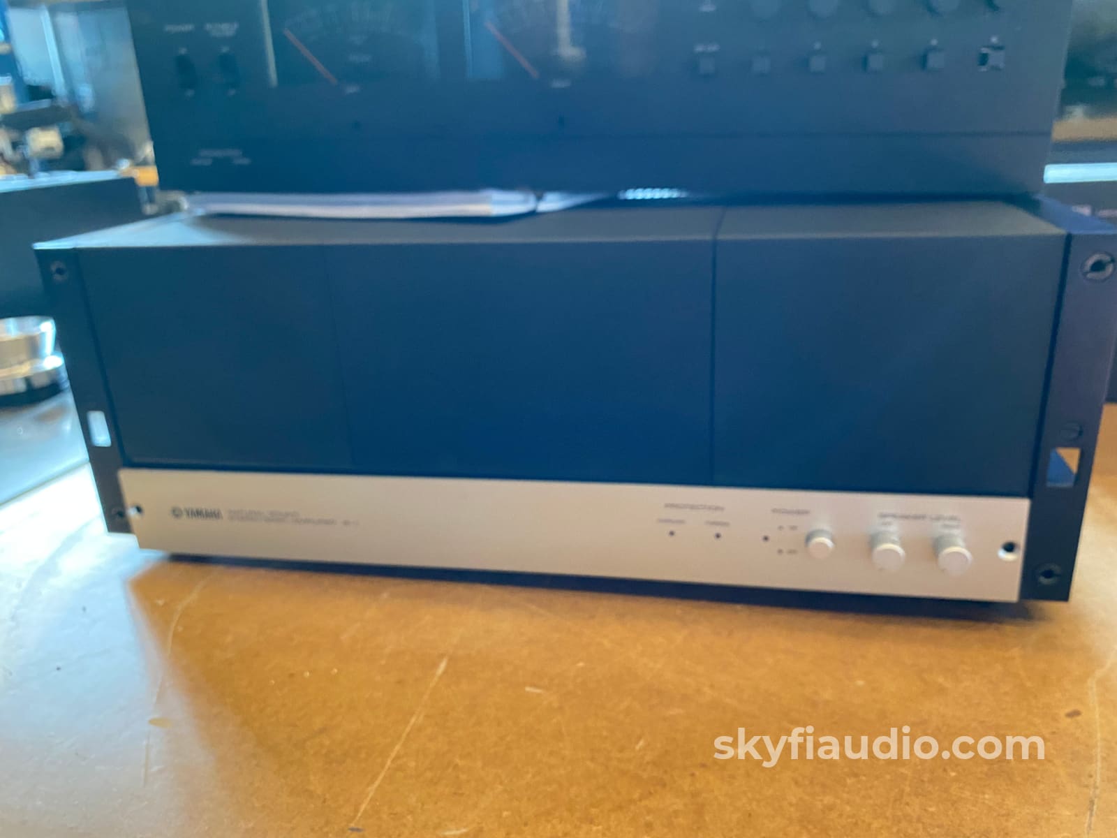 Yamaha B-1 - Rare Vfet Monster Amplifier With Vu Meter Module