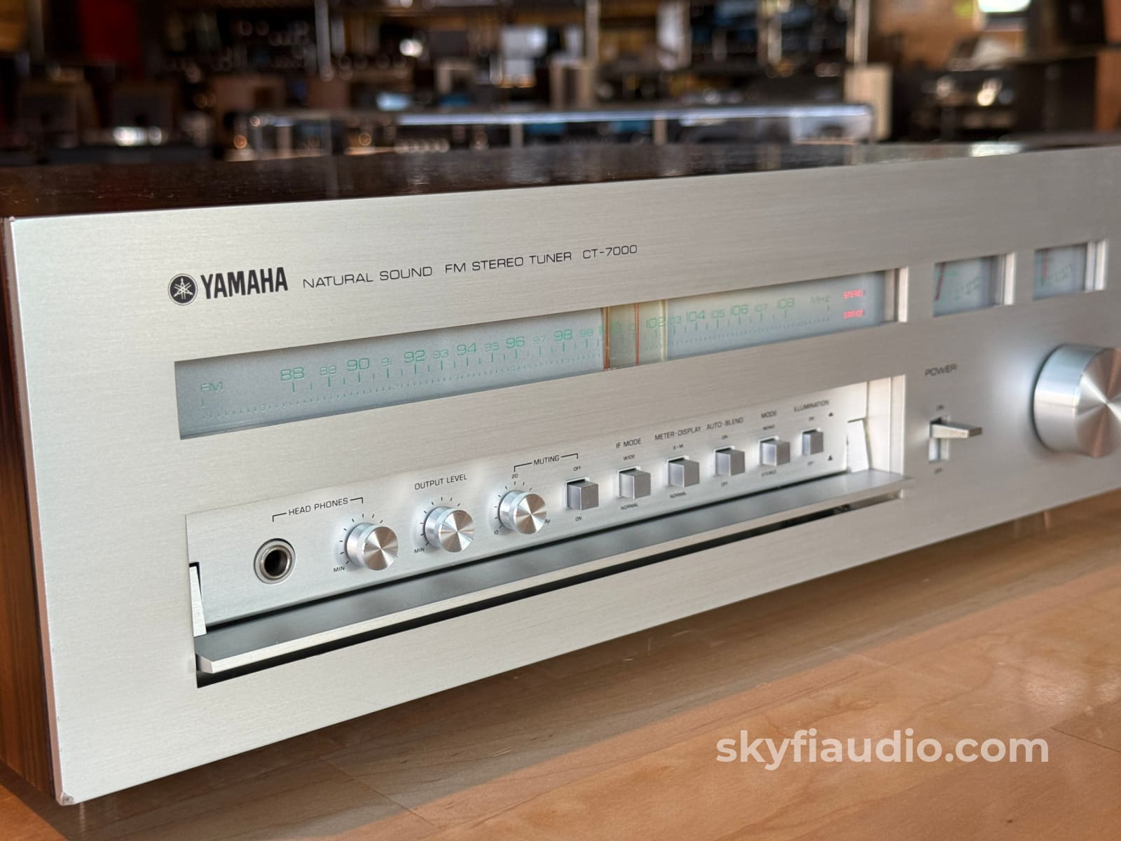 Yamaha CT-7000 Vintage FM Tuner - Serviced & Aligned