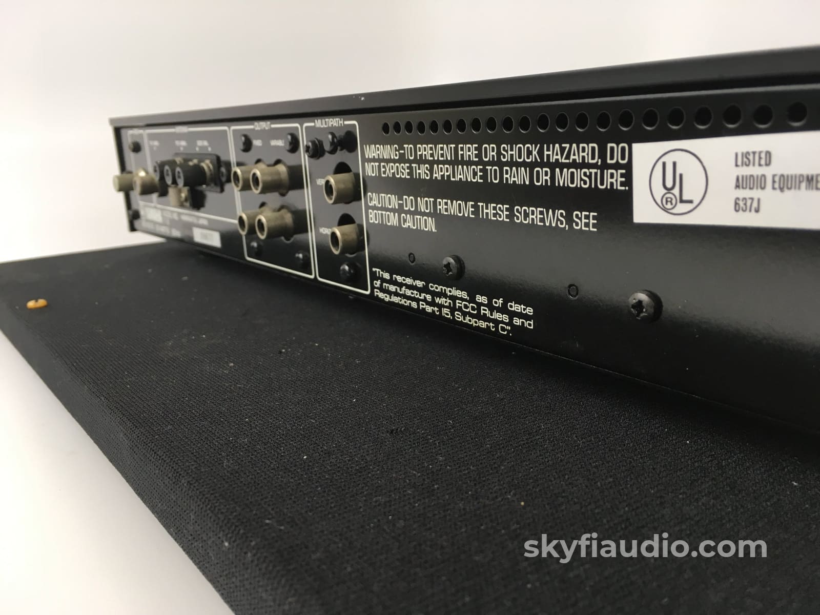 Yamaha T-2 Natural Sound Tuner