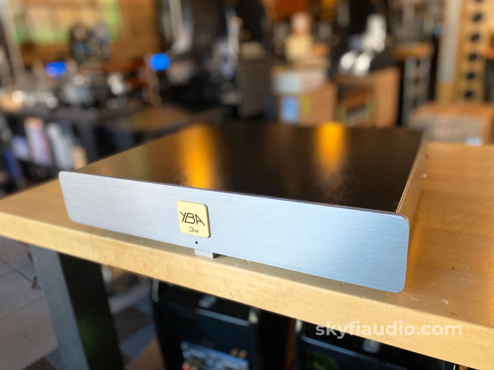 Yba 3 Alpha - Solid State Amplifier Made In France