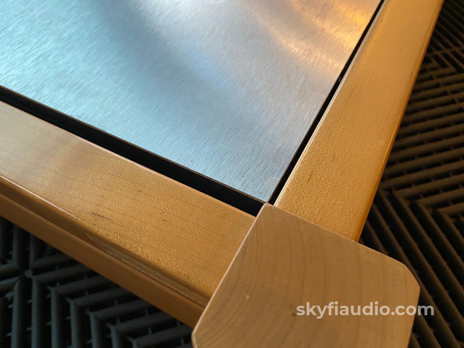 Zoethecus Amp Stand With Z-Block - Single 27 X 22 Accessory