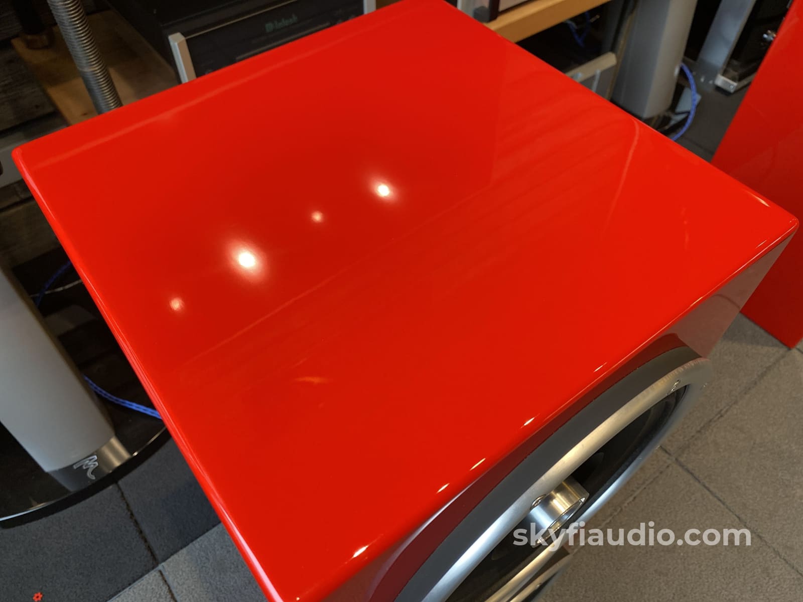 Zu Audio Defhead Speakers In Custom Red Finish - Rare!!
