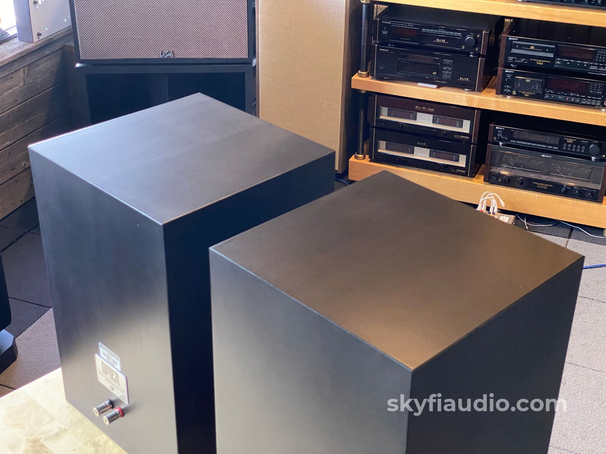 Zu Audio Omen Bookshelf Speakers