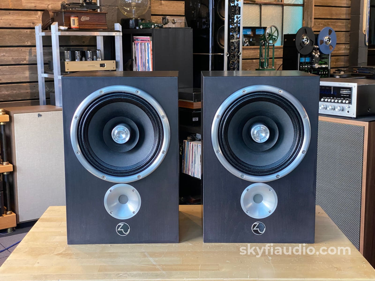 Zu Audio Omen Bookshelf Speakers