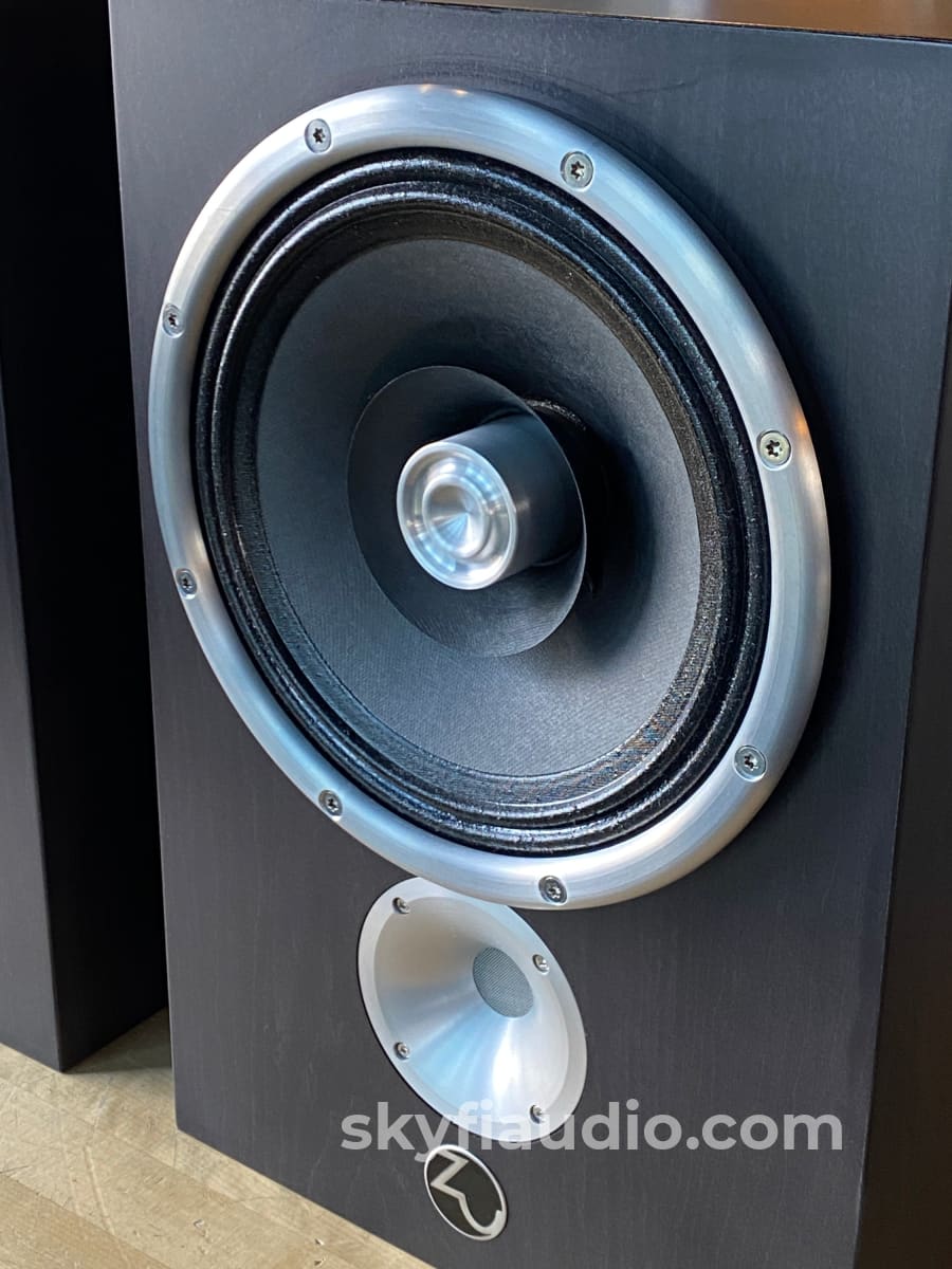 Zu Audio Omen Bookshelf Speakers
