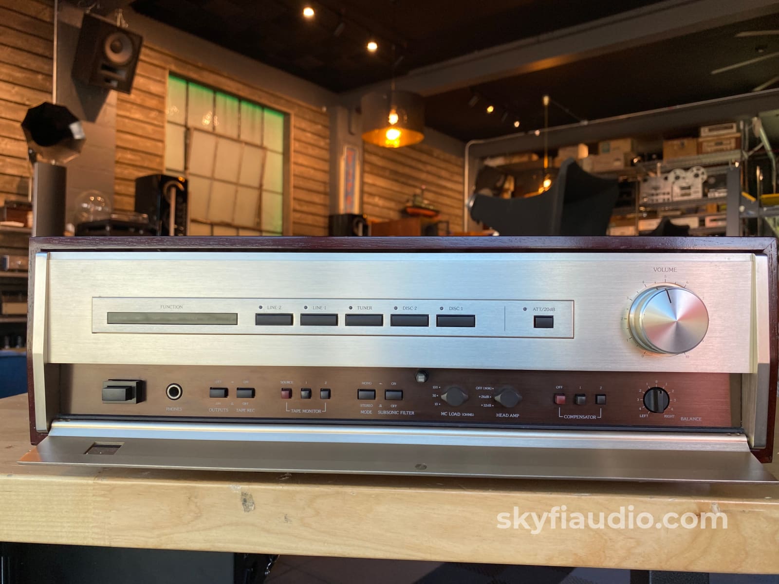 Accuphase C-222 Analog Preamp with Dual Phono - Japanese Gold!