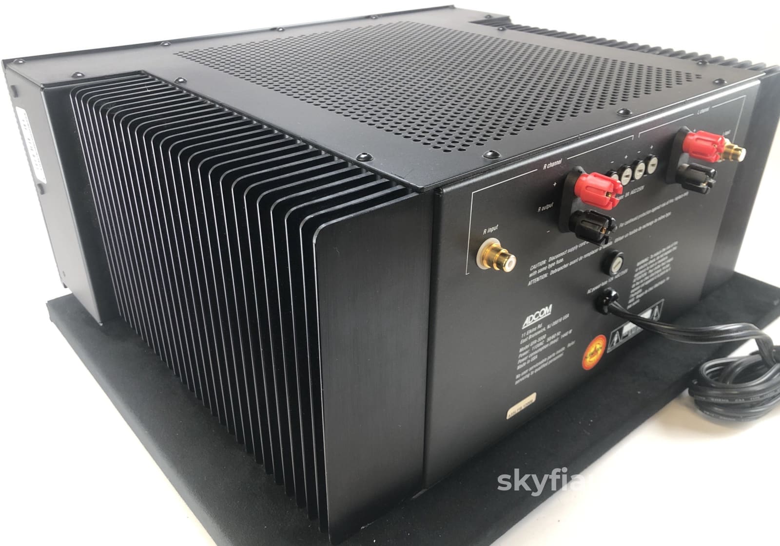 Adcom GFA-5500 Amplifier - 200 Watts Per Channel