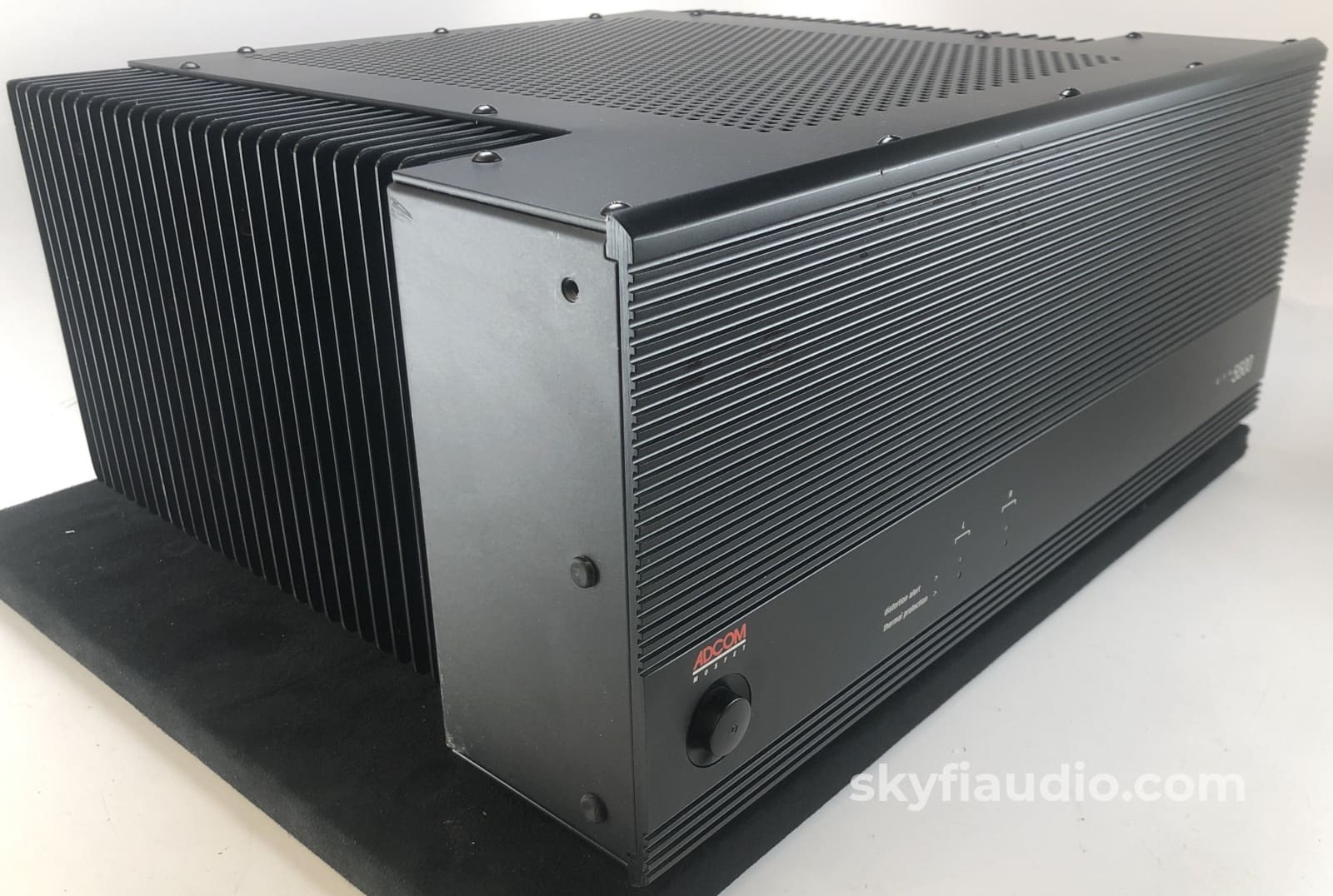 Adcom GFA-5500 Amplifier with 200 Watts Per Channel