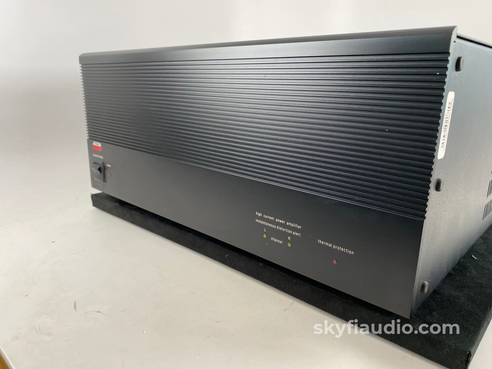 Adcom Gfa-555 Mkii Solid State Vintage Amplifier
