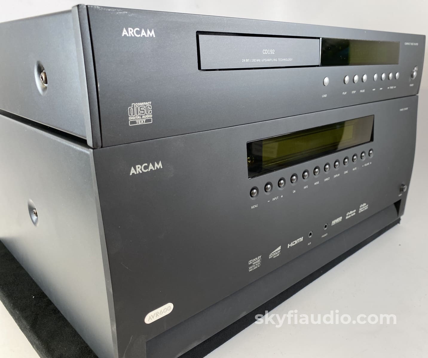 Arcam Fmj Avr600 Receiver With Free Matching Flagship Diva Cd Player! Integrated Amplifier