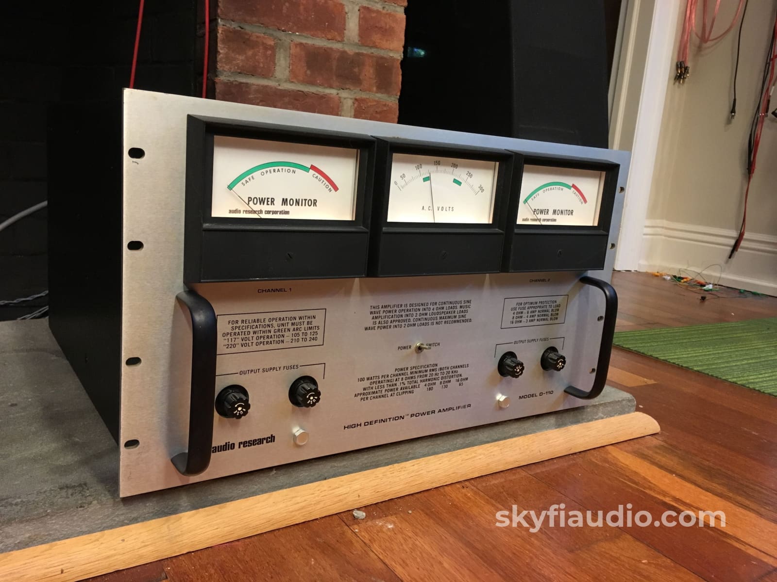 Audio Research D-110 Solid State Amplifier