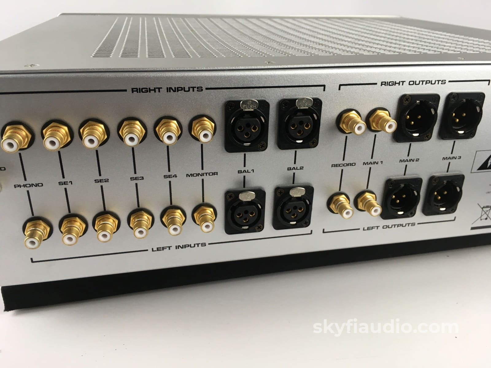 Audio Research Sp-20 Tube Preamp With Phono Section Preamplifier