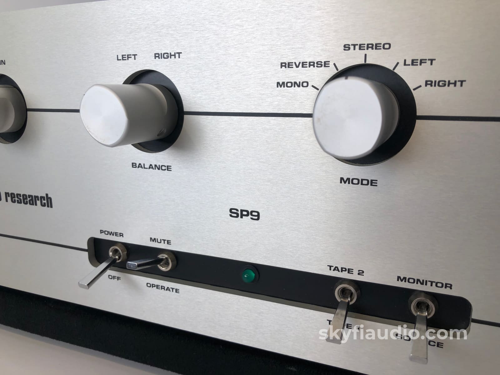 Audio Research Sp9 Tube / Solid State Hybrid Preamp With Phono Input Preamplifier