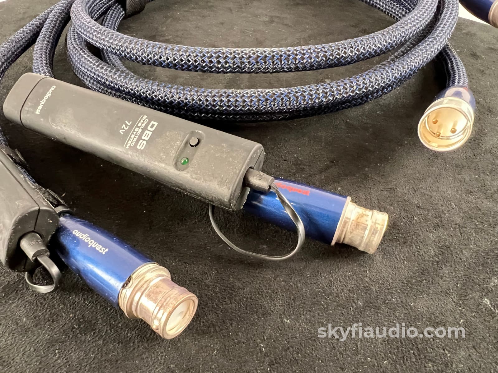 Audioquest Rivers & Elements Series - Water Xlr Audio Interconnects With Dbs 2M Cables
