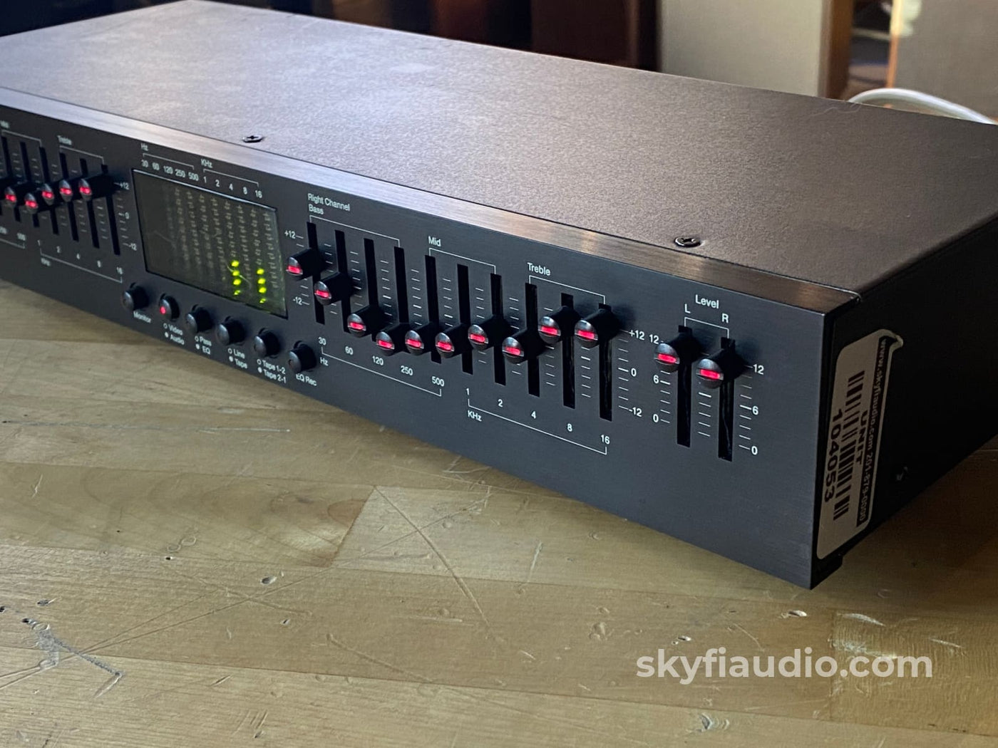 AudioSource EQ 11 Vintage 10-Band Graphic Equalizer w/Spectrum Analyze