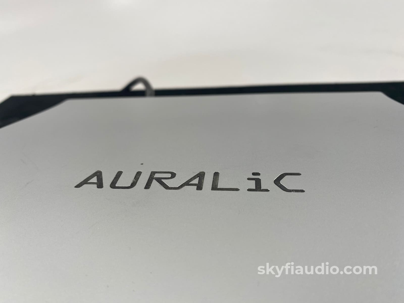 Auralic Aries Hi-Res Network Streamer And Dac Up To 32-Bit / 384 Khz Dsd256 Cd + Digital
