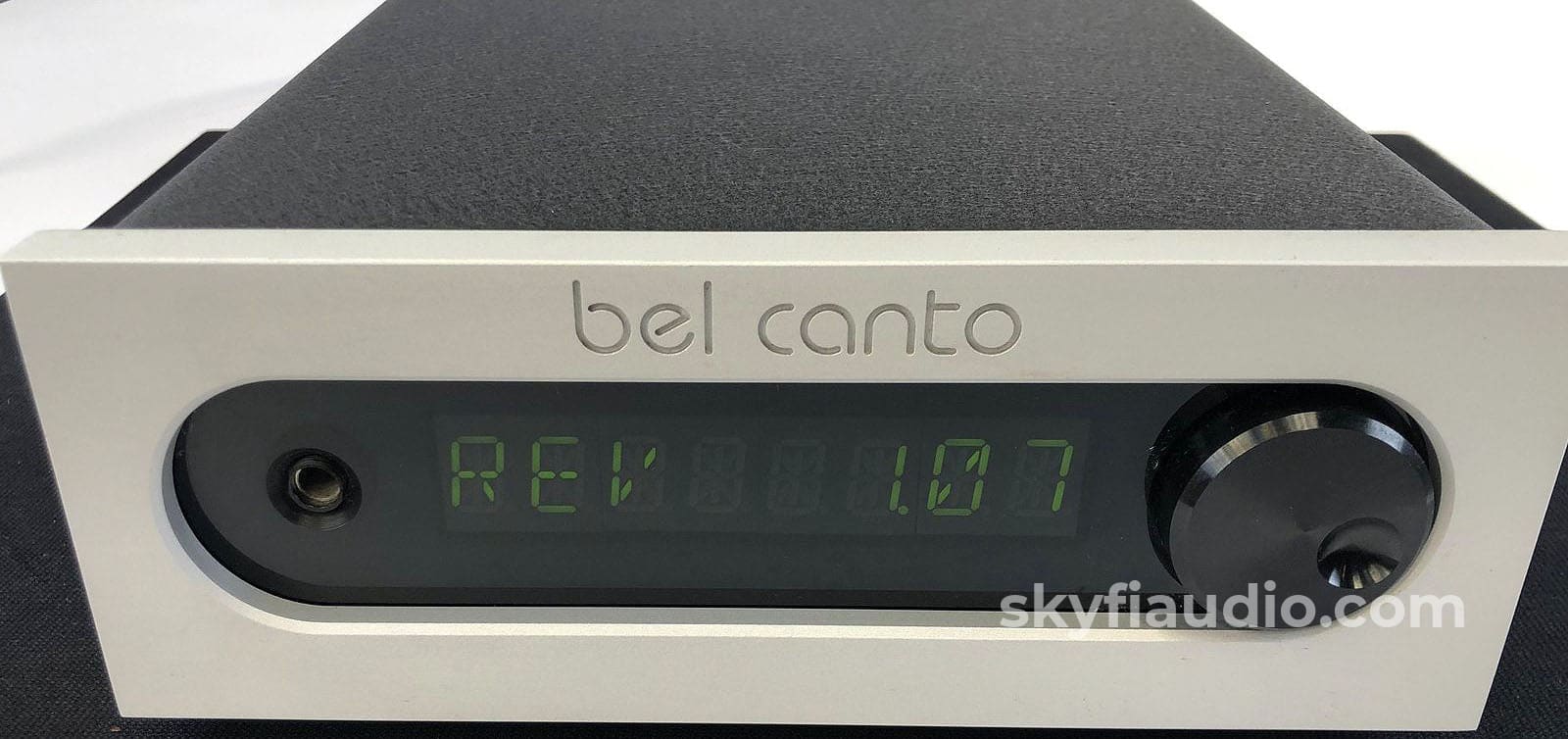Bel Canto Dac2.5 Upsampling Audio Dac With Master Reference Ultra-Clock Cd + Digital