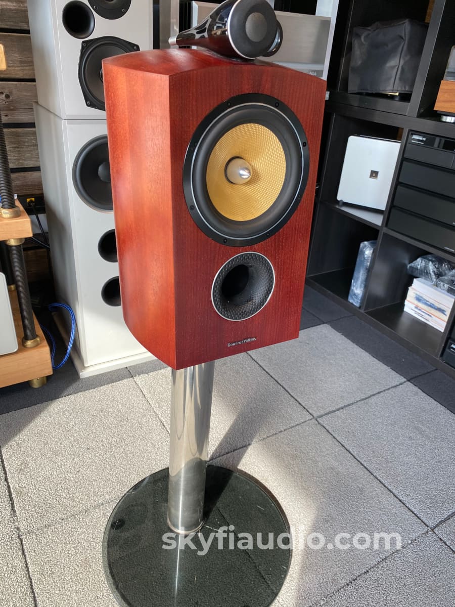 Bowers & Wilkins 805 Diamond Speakers In A Gorgeous Rosenut Finish Complete Set