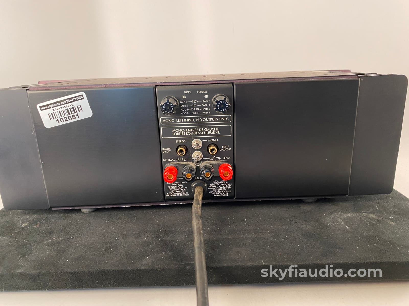 Bryston 3B Solid State Stereo Amplifier