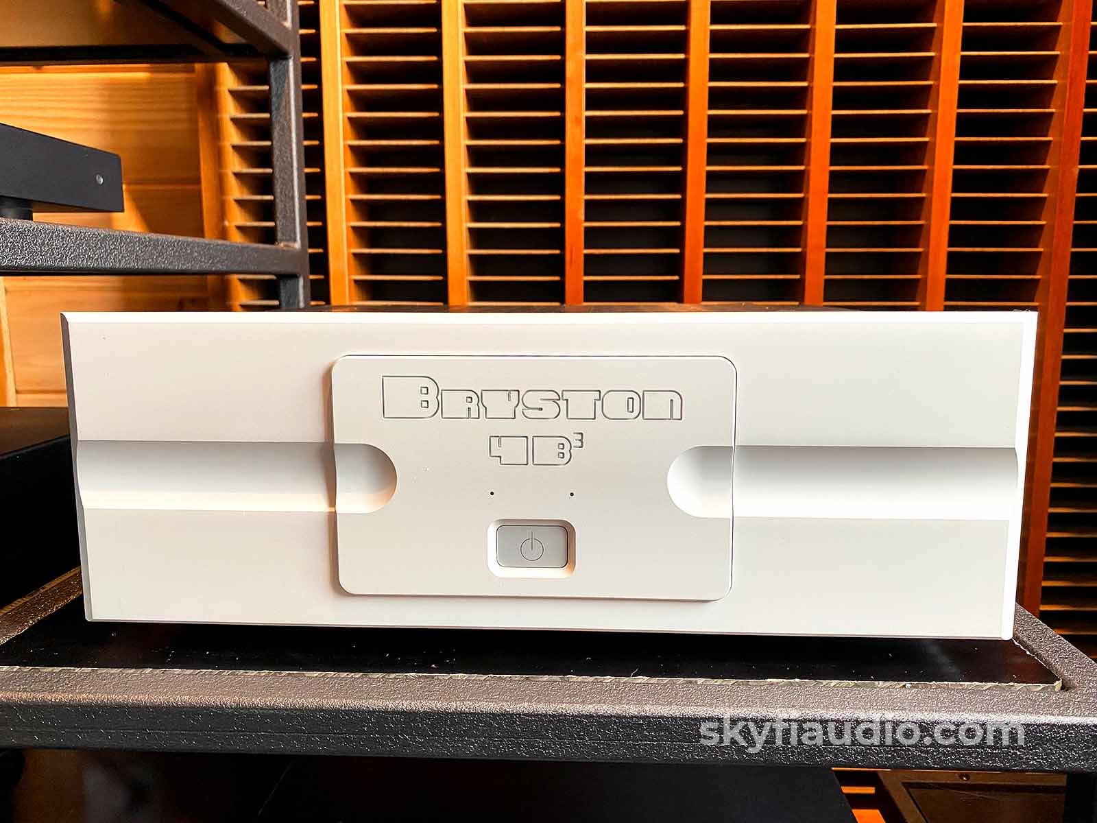 Bryston 4B³ Cubed Stereo Power Amplifier