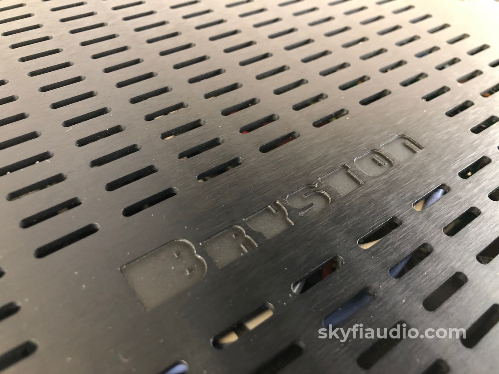 Bryston 4B-Sst2 Amplifier - Barely Used And Complete