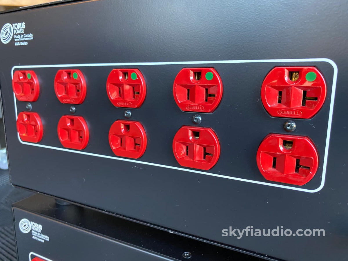 Bryston BIT20 AVR Power Conditioner With Voltage Regulation