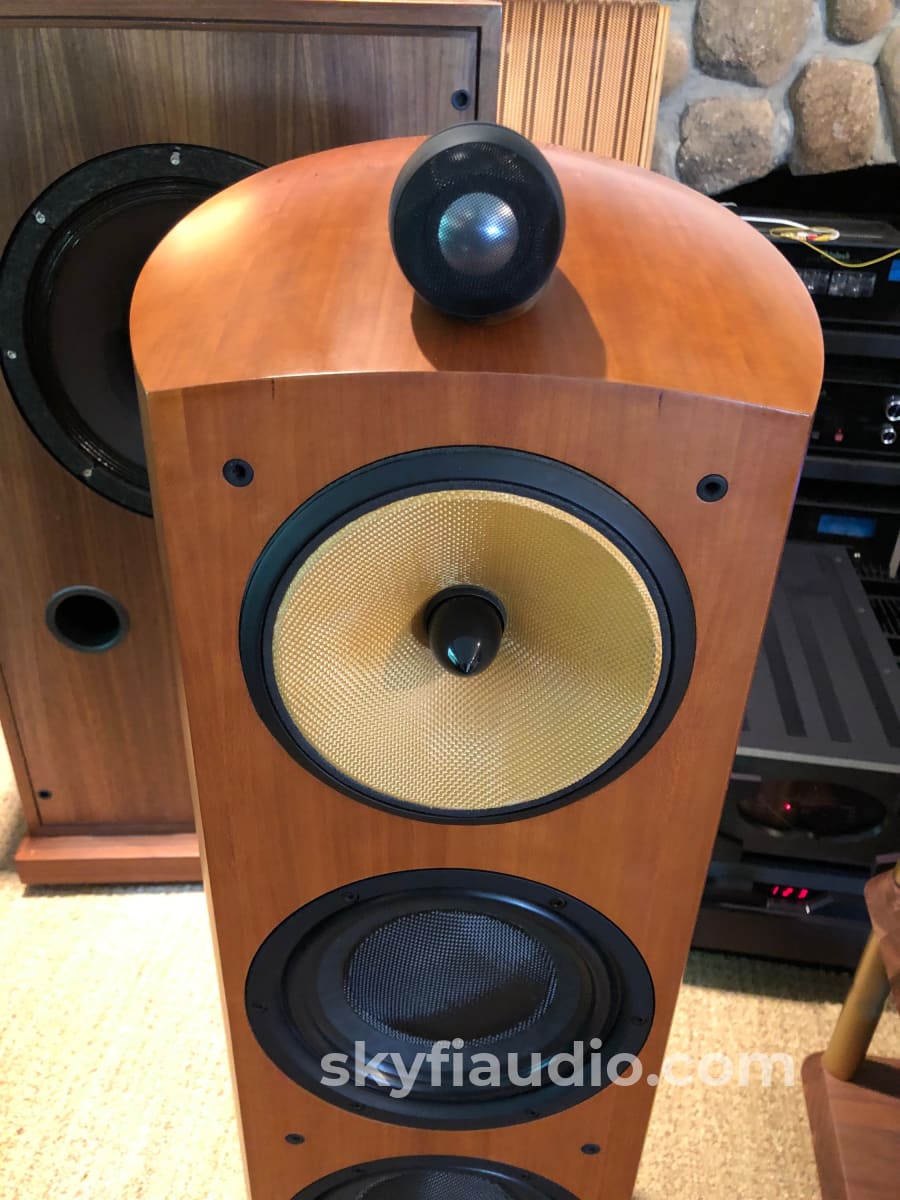 B&W (Bowers And Wilkins) Nautilus 803 Speakers In Cherry