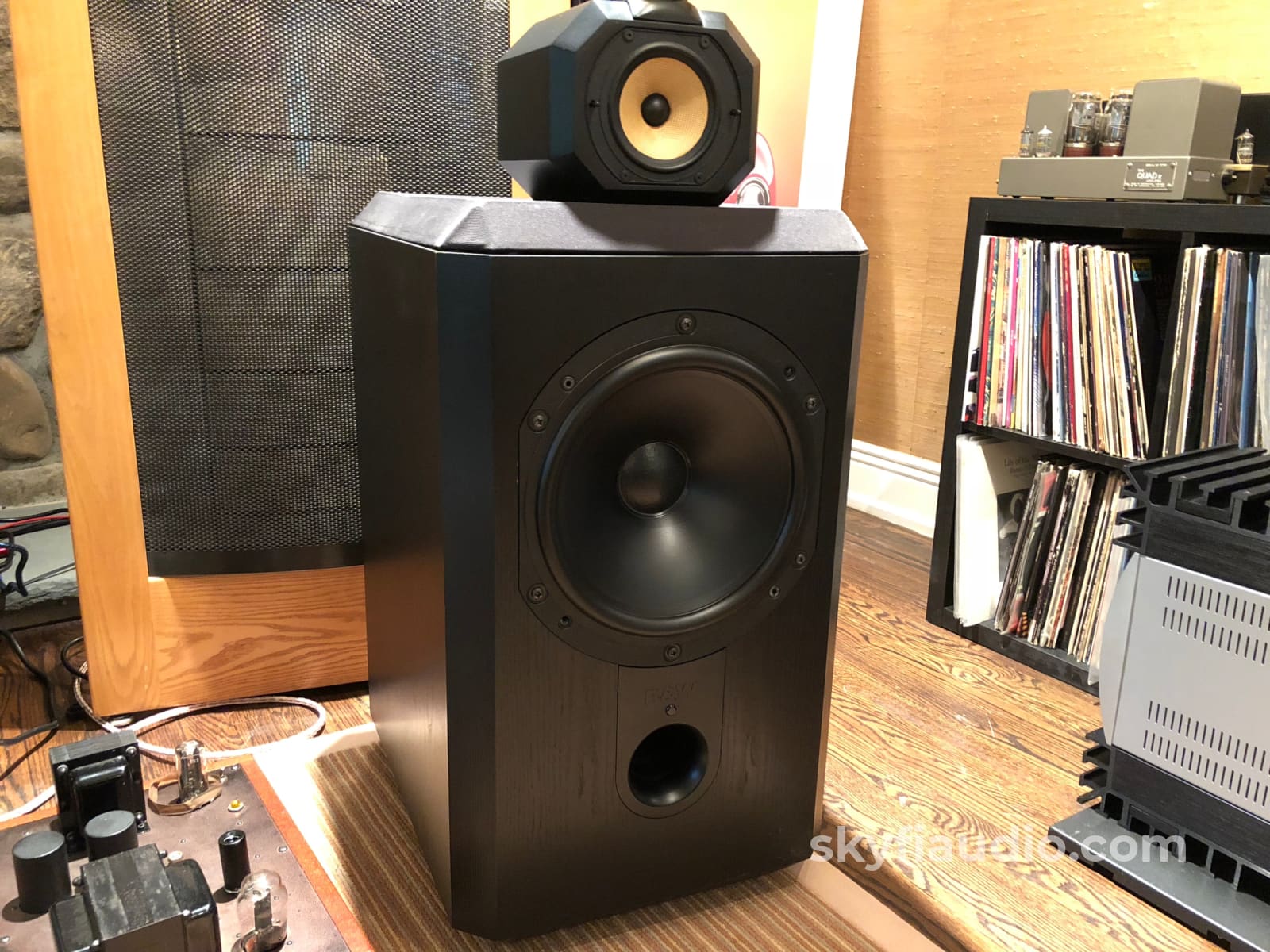 Bowers & wilkins matrix 2024 801