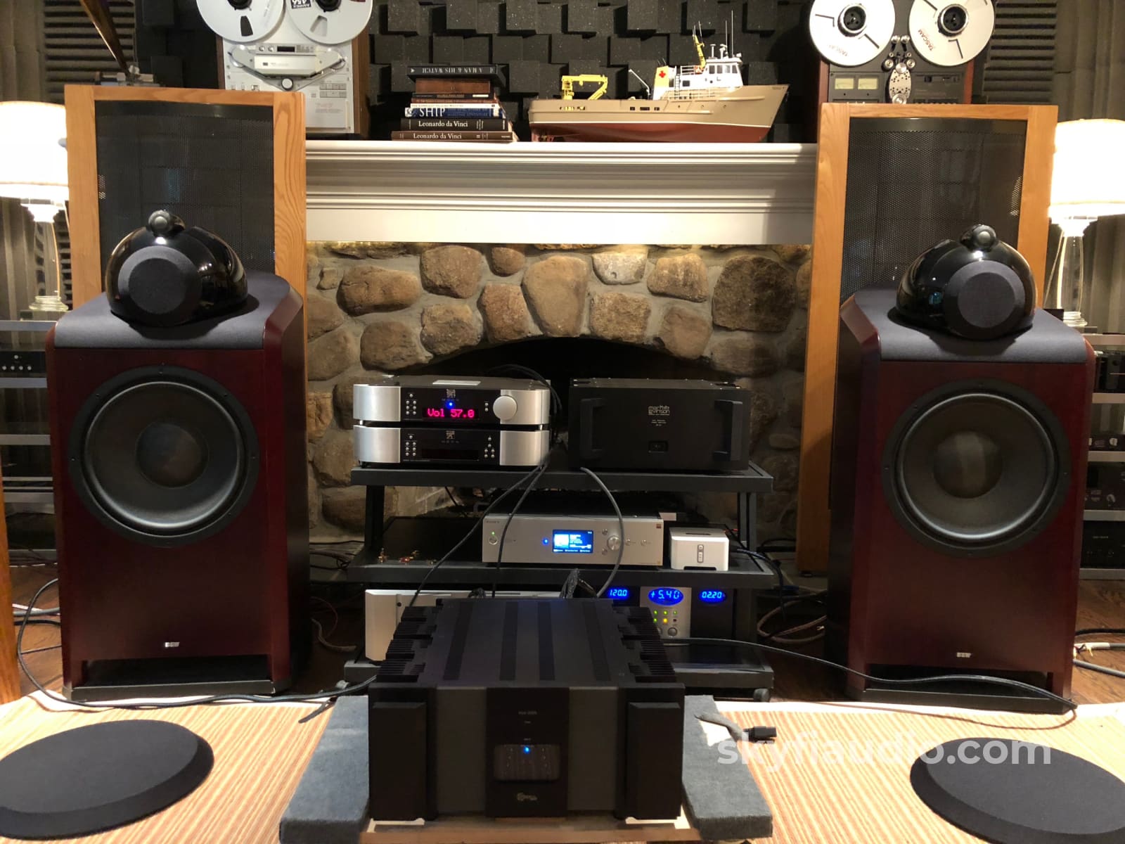 B&W (Bowers & Wilkins) Nautilus 801 Speakers With Shipping Cartons