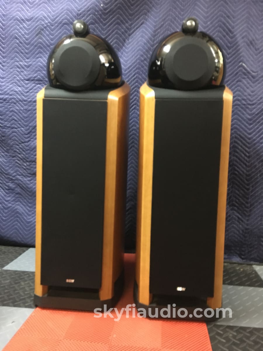 B&W (Bowers & Wilkins) Nautilus 802 Full Range Speakers Near Mint