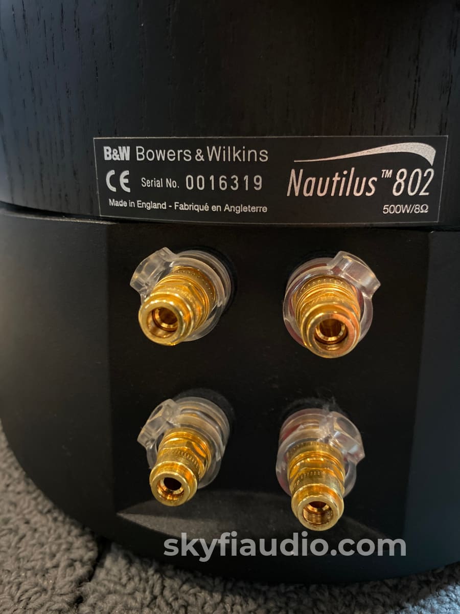 B&W (Bowers & Wilkins) Nautilus 802 Speakers In Black - Minty