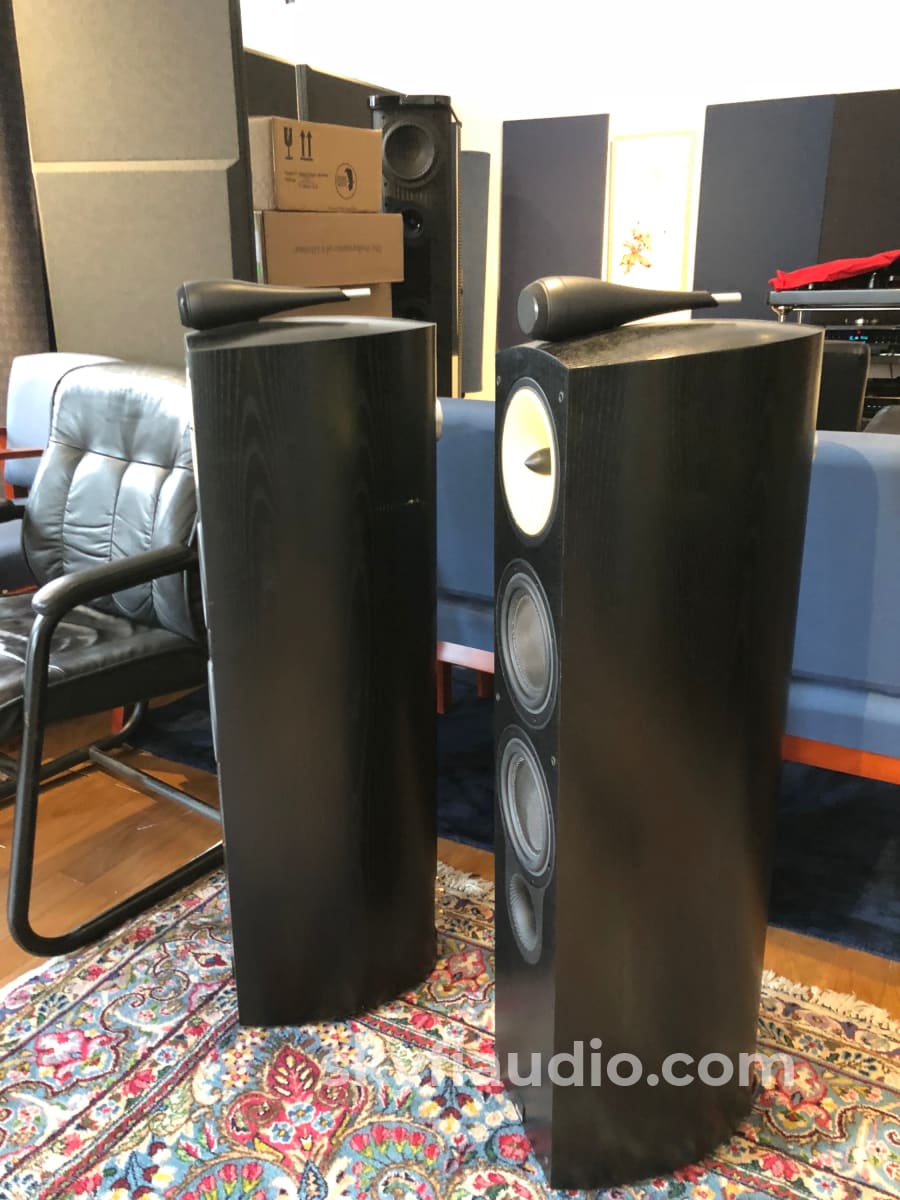 B&W (Bowers & Wilkins) Nautilus 804N Speakers In Black