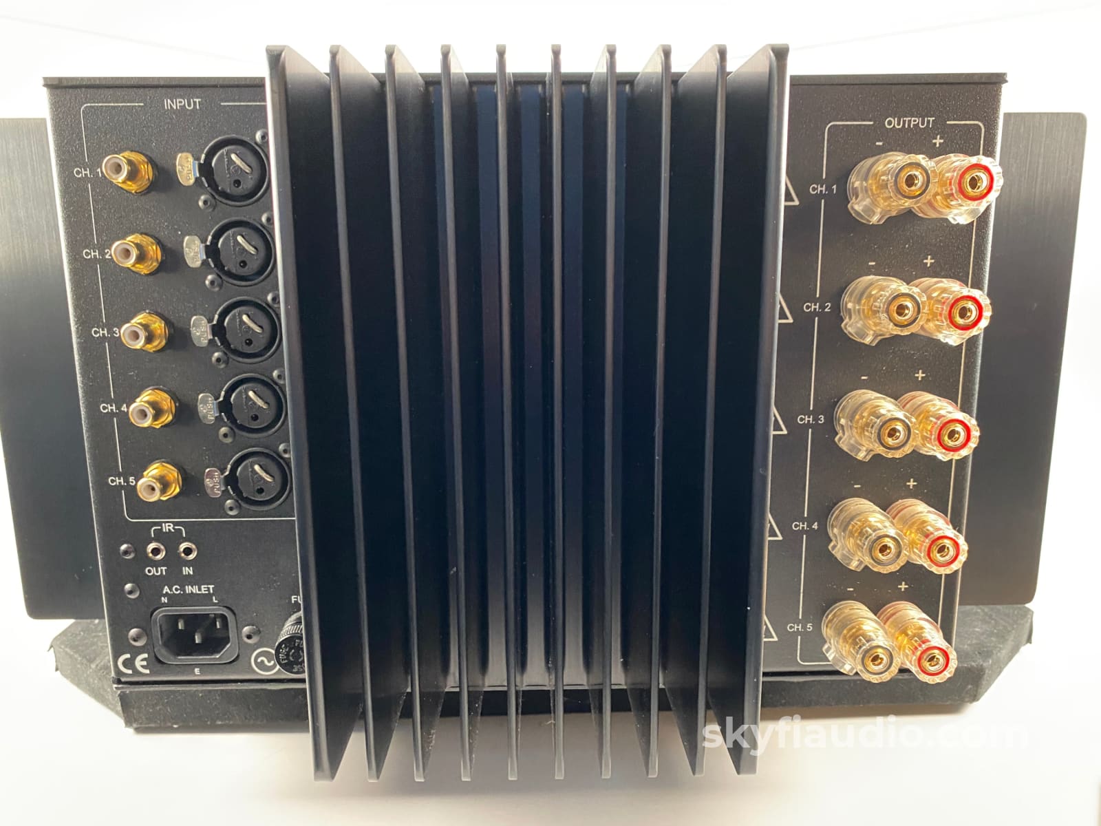 Classe Cav-180 Multichannel Home Theater Amplifier