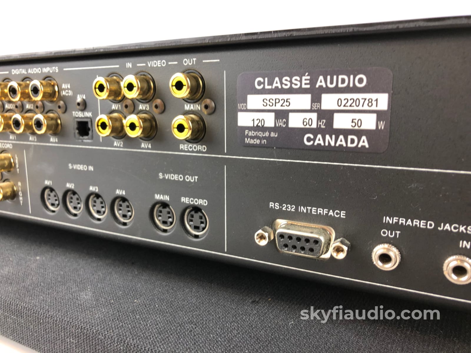 Classe Ssp-25 Surround Processor - Audio Preamp With Remote Preamplifier