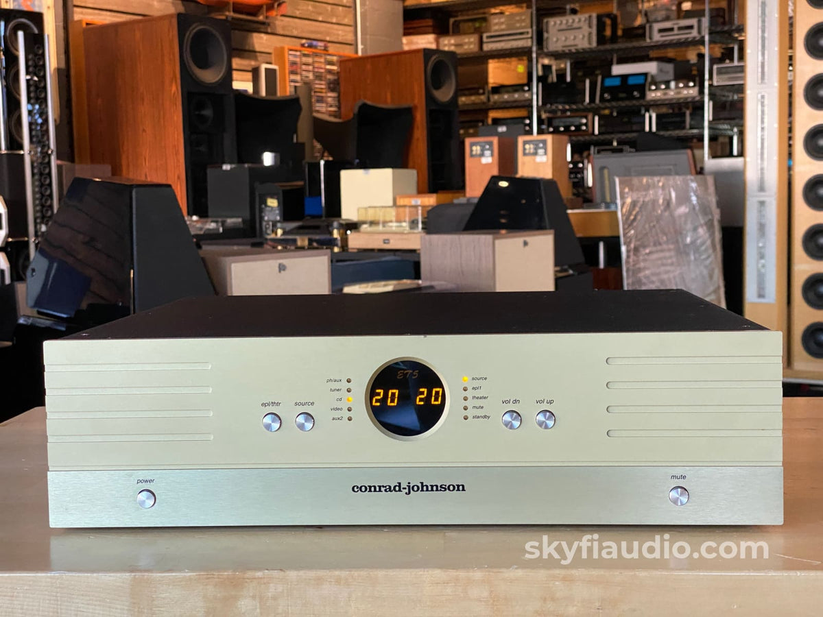 Conrad Johnson ET5 Enhanced Triode Preamplifier Award Winning