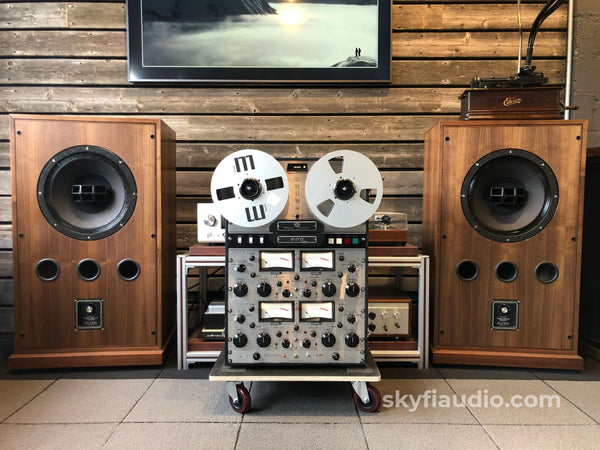 Crown Cx844 Reel To - Meticulously Restored With Road Case And Matching D-40 Amplifier Tape Deck