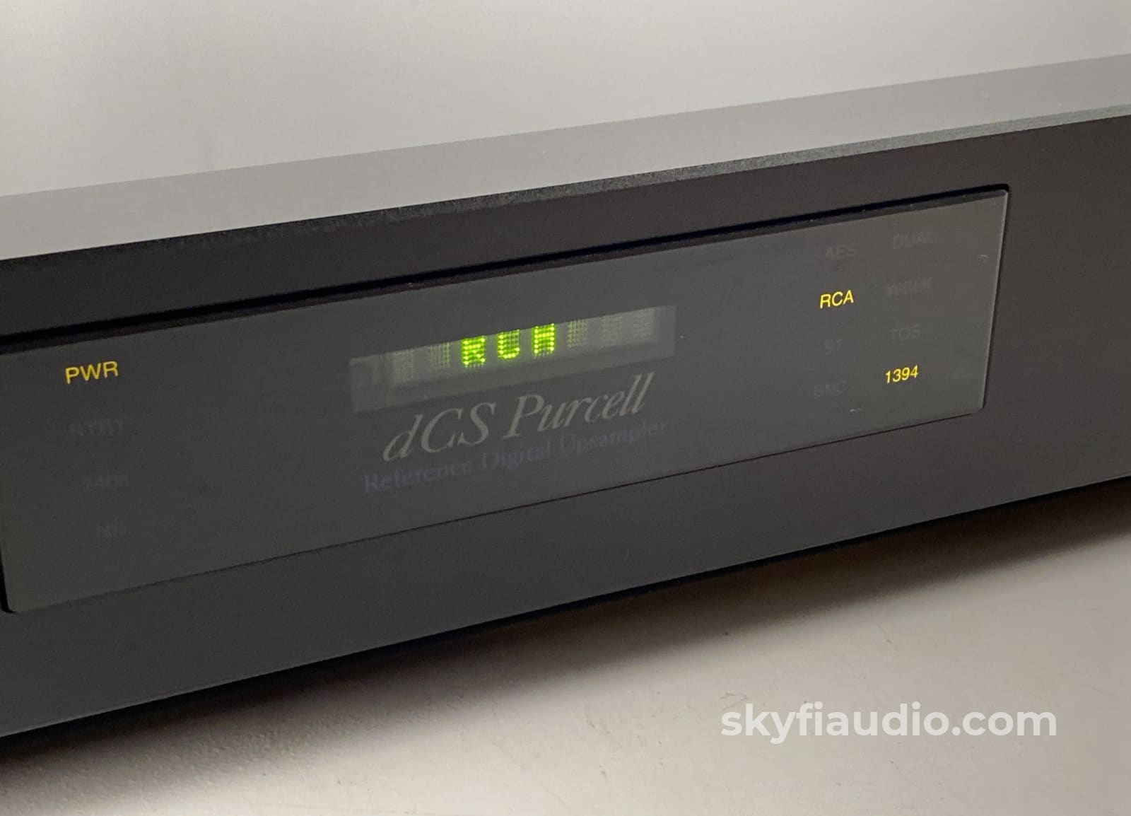 dCS Purcell Upsampling Digital/digital Converter (DDC)