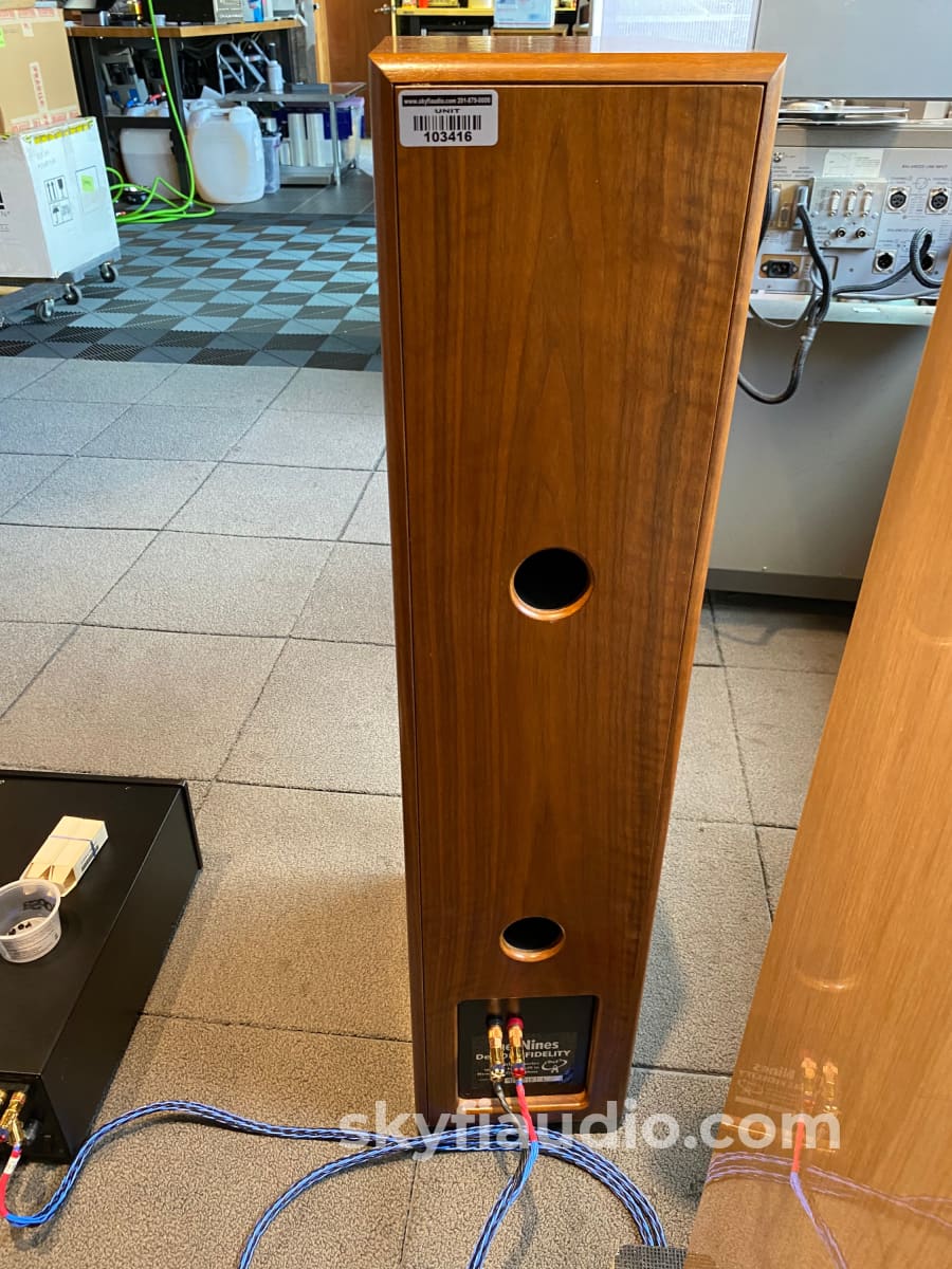 Devore Fidelity Gibbon Nines 2-Way Speakers In A Gorgeous Finish Made In Nyc!