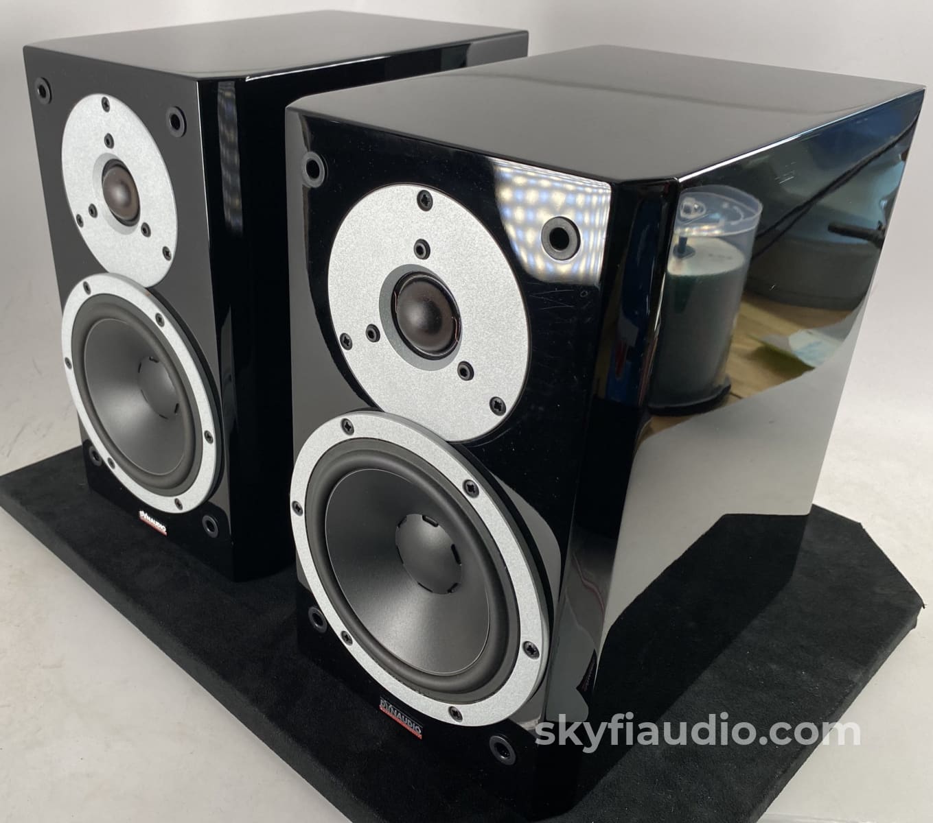 Dynaudio Excite X12 Speakers With Boxes