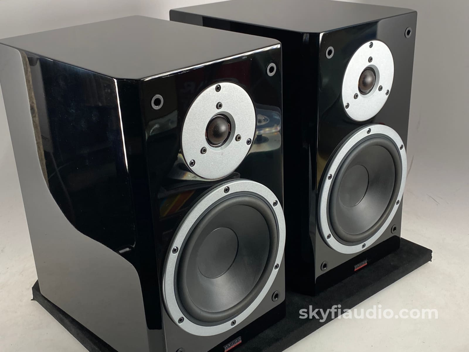 Dynaudio Excite X16 Speakers In Gloss Black Made Denmark