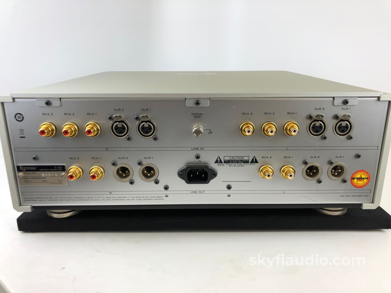 Esoteric C-02 Flagship Preamplifier Complete Set And Mint! $25K Msrp