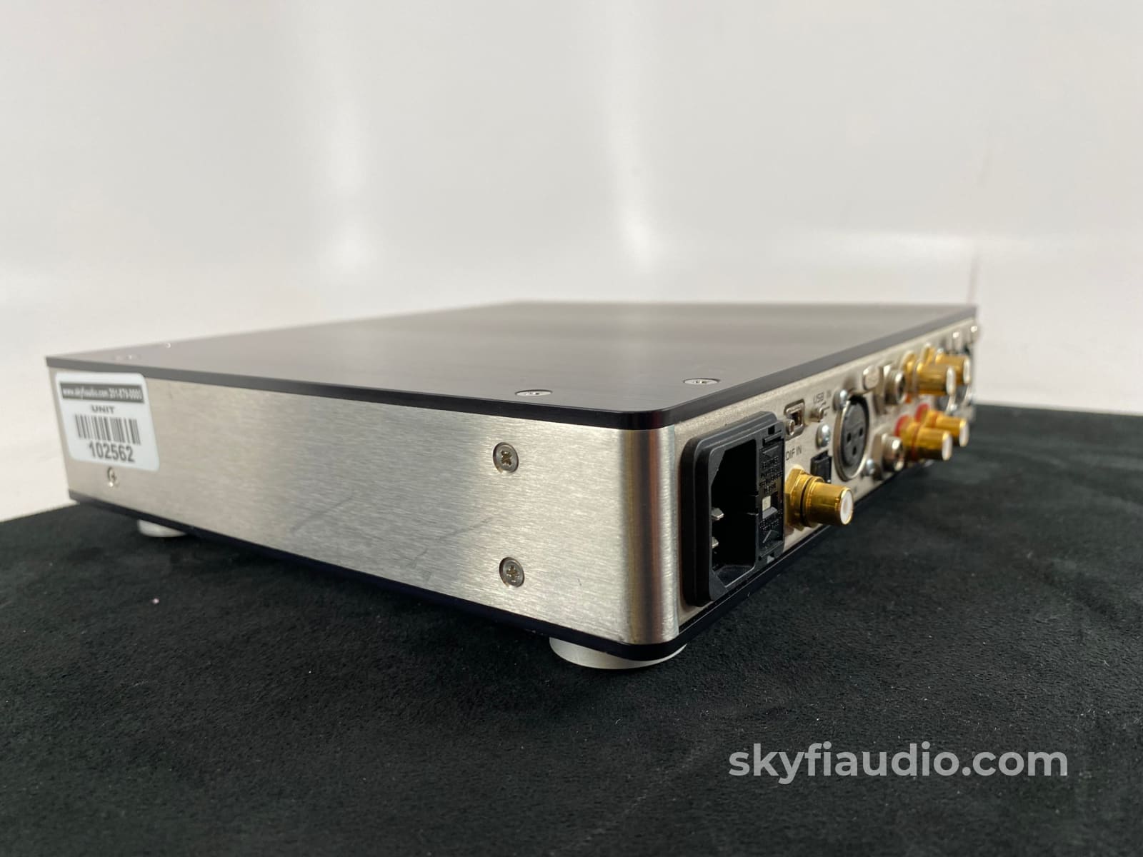 Grace Design m903 Reference Headphone Amplifier + 24-bit / 192kHz DAC