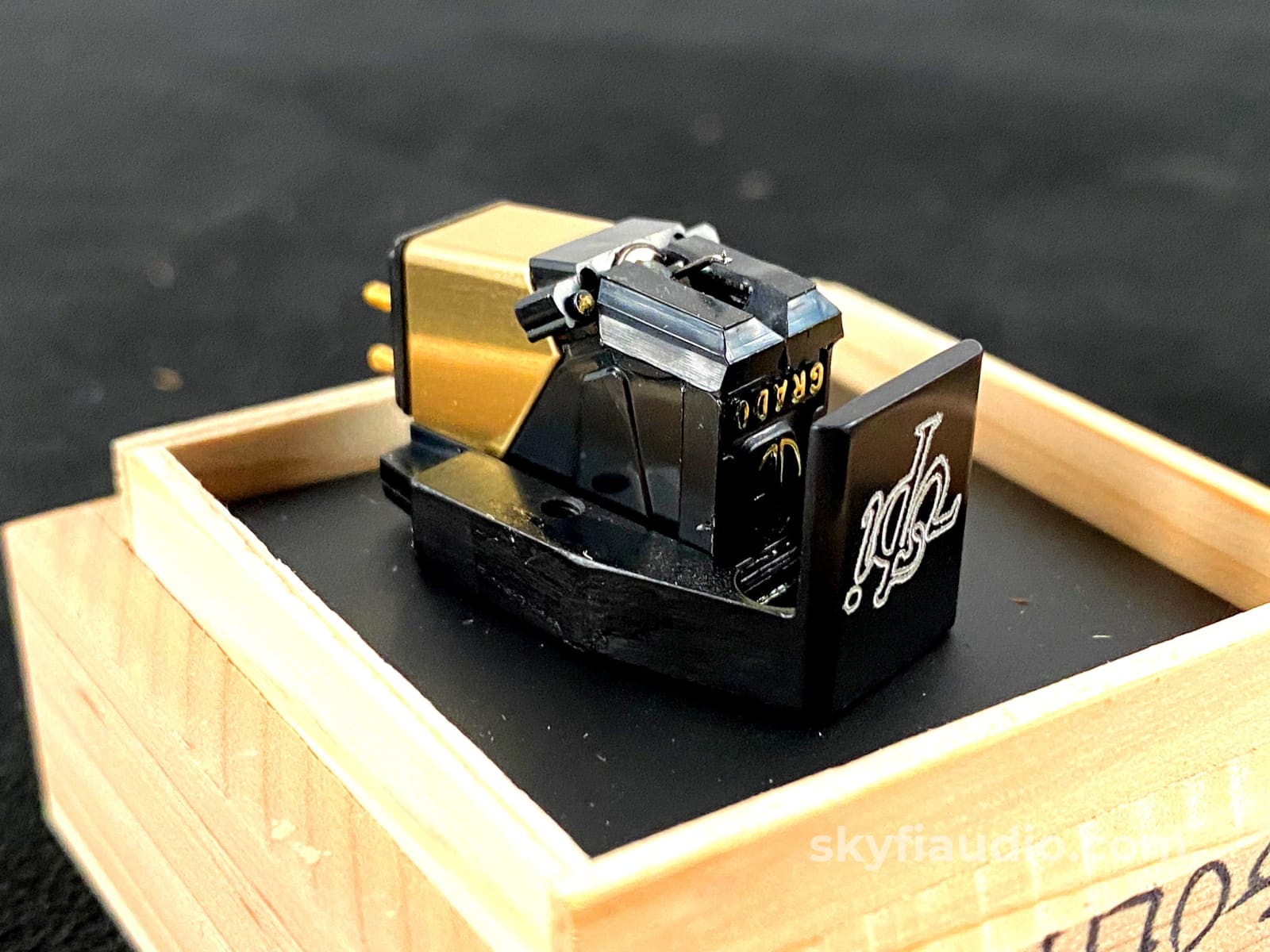 Grado Gold Phono Cartridge - Customized For Vpi Tonearms Mi (Moving-Iron)