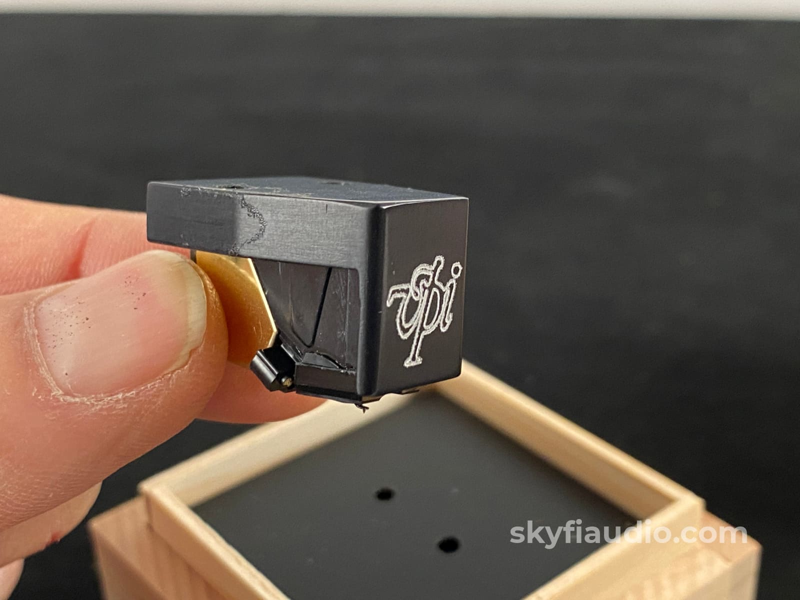 Grado Gold Phono Cartridge - Customized For Vpi Tonearms Mi (Moving-Iron)